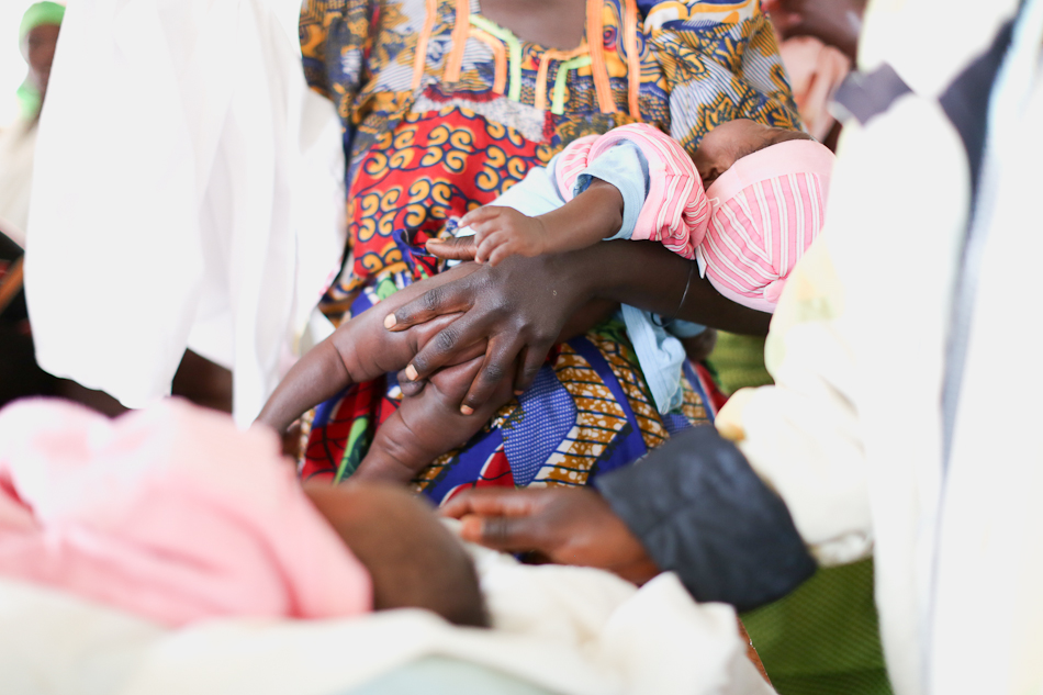 burundi healthcare, burundi health care, burundi, burundi photographer, long miles coffee project