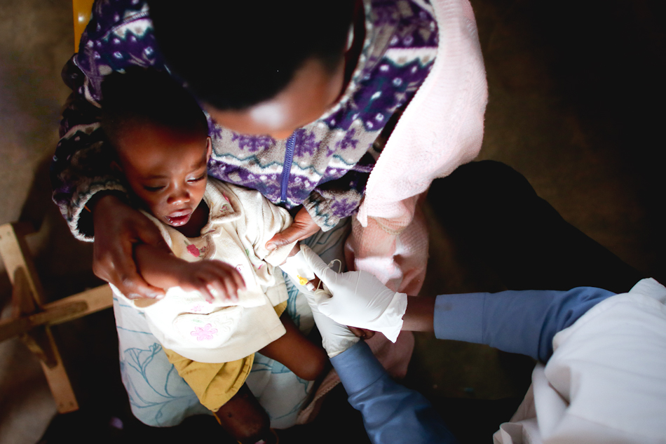 burundi healthcare, burundi health care, burundi, burundi photographer, long miles coffee project