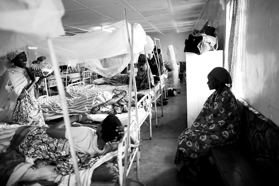 burundi healthcare, burundi health care, burundi, burundi photographer, long miles coffee project