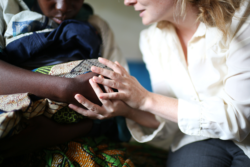 burundi healthcare, burundi health care, burundi, burundi photographer, long miles coffee project